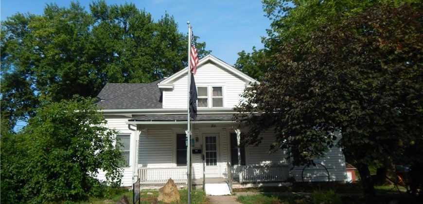 Homes for Sale in Liberty, MO 64068 | 216 S MISSOURI Street