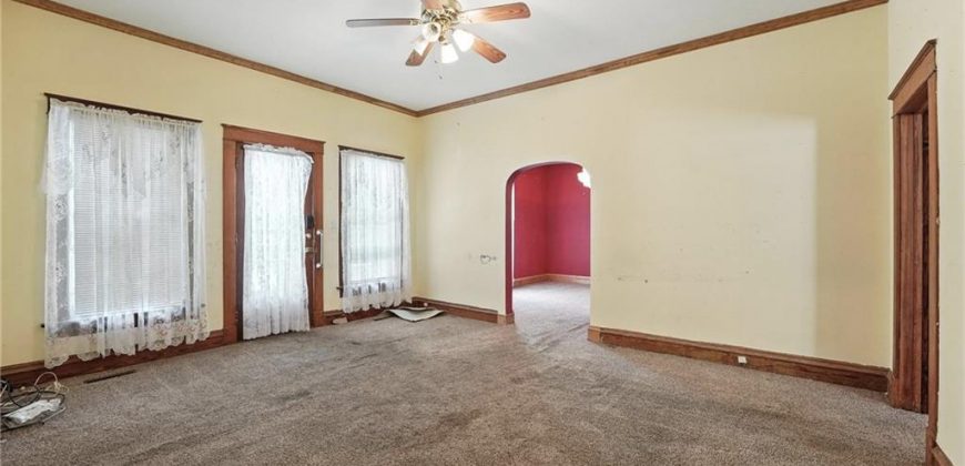 Homes for Sale in Liberty, MO 64068 | 216 S MISSOURI Street