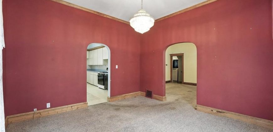 Homes for Sale in Liberty, MO 64068 | 216 S MISSOURI Street