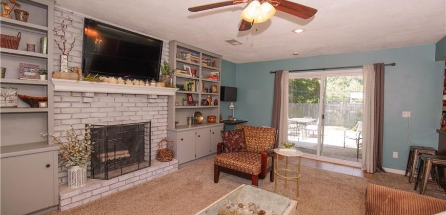 Homes for Sale in Gladstone, MO 64118 | 1305 NE 67th Place