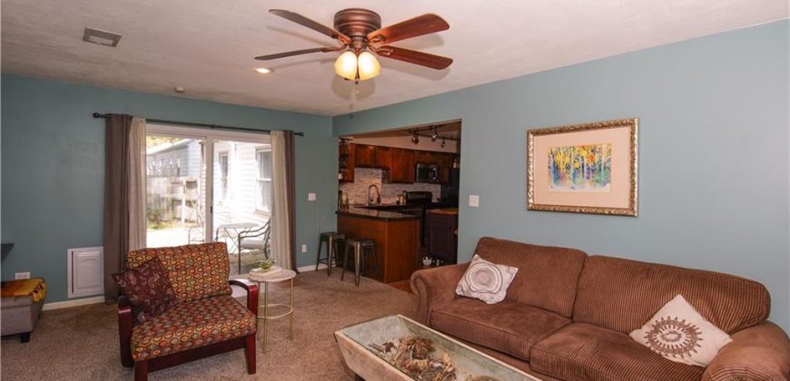 Homes for Sale in Gladstone, MO 64118 | 1305 NE 67th Place