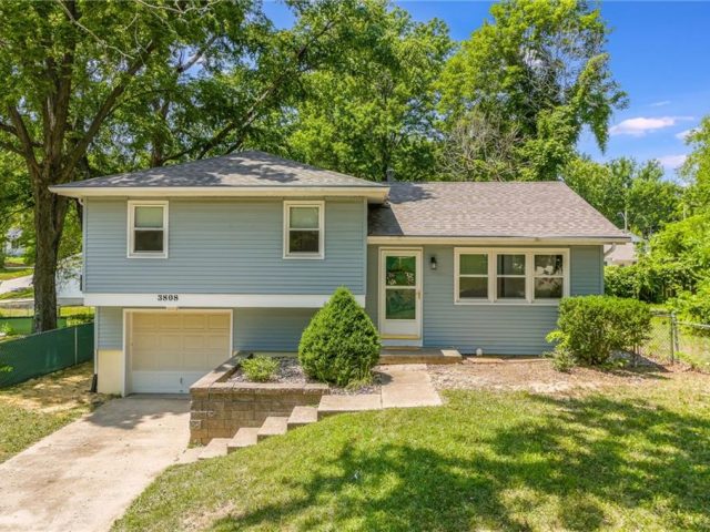 Homes for Sale in Kansas City, MO 64116 | 3808 N Garfield Avenue