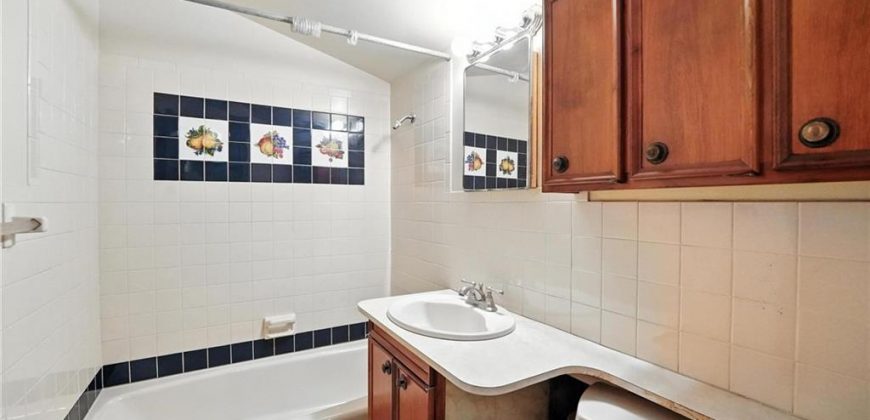Homes for Sale in Kansas City, MO 64117 | 5118  42nd Street