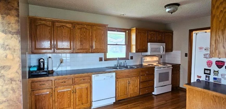 Homes for Sale in Kearney, MO 64060 | 414  Regency Park Street