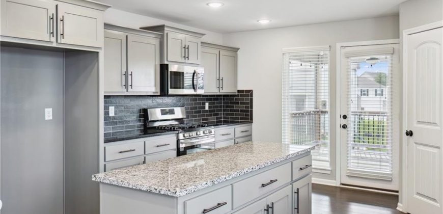 Homes for Sale in Kansas City, MO 64157 | 11704 N LAUREL Avenue