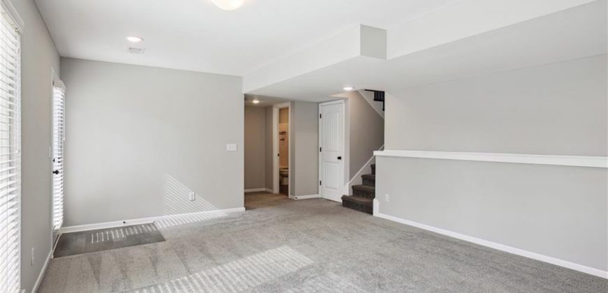 Homes for Sale in Kansas City, MO 64157 | 11704 N LAUREL Avenue