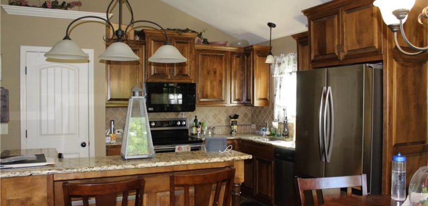 Homes for Sale in Smithville, MO 64089 | 607  Tomahawk Court
