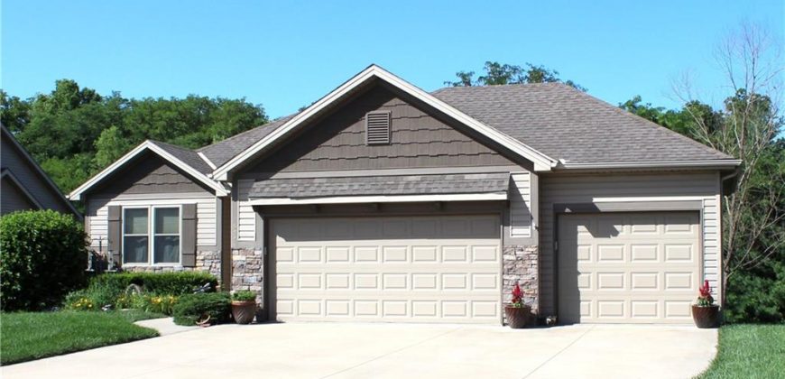 Homes for Sale in Smithville, MO 64089 | 607  Tomahawk Court