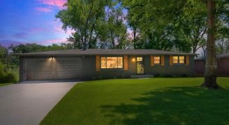 Homes for Sale in Kansas City, MO 64151 | 5013 NW Ridgewood Drive