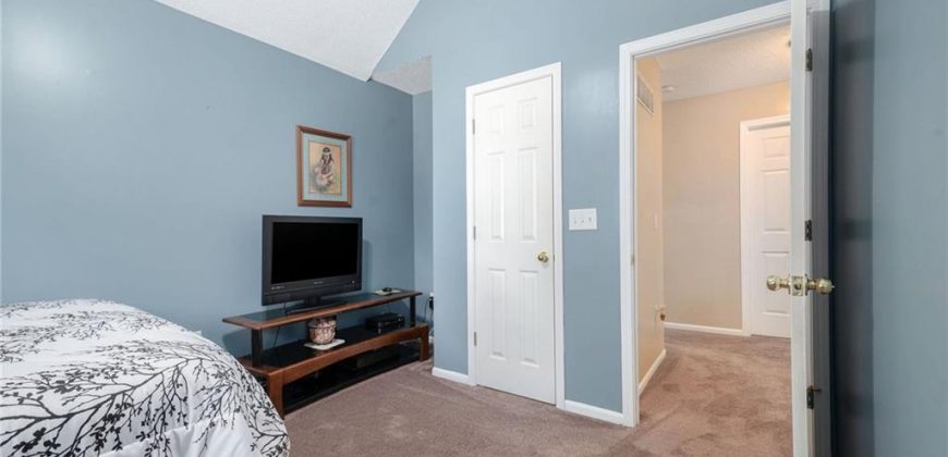 Homes for Sale in Smithville, MO 64089 | 13301  Forest Oaks Drive