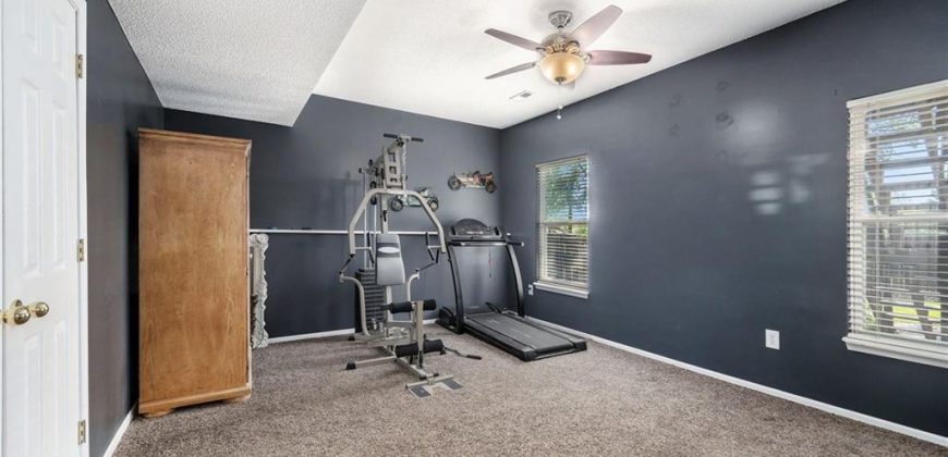 Homes for Sale in Smithville, MO 64089 | 13301  Forest Oaks Drive