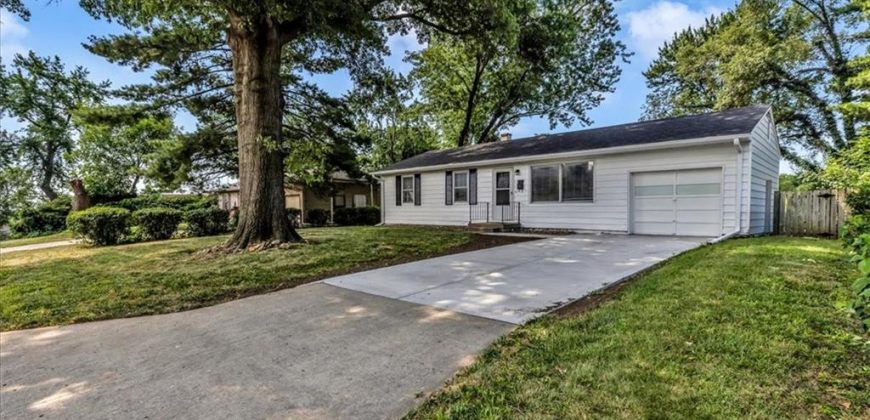 Homes for Sale in Gladstone, MO 64118 | 2409 NE 63rd Place