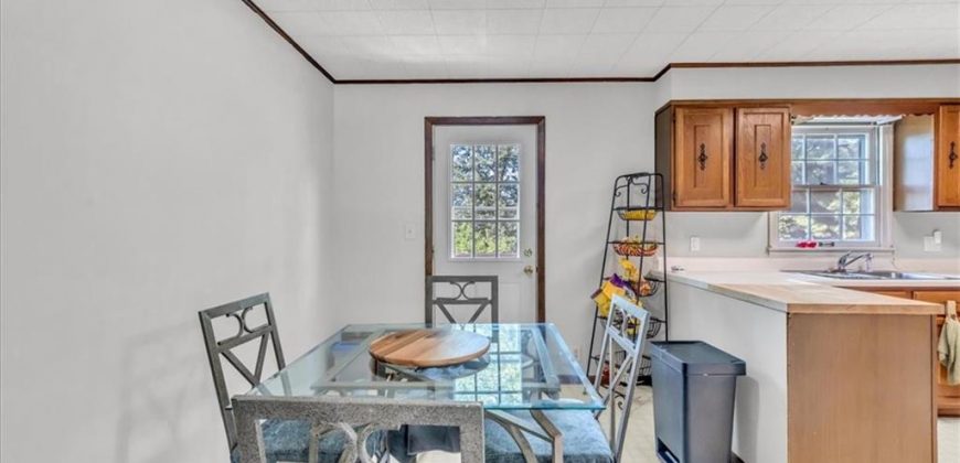Homes for Sale in Gladstone, MO 64118 | 2409 NE 63rd Place
