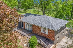 10609-NW-Meadow Lane-Drive-mls-2526391-image-1