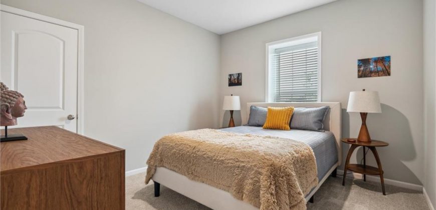 Homes for Sale in Kansas City, MO 64154 | 9504 N Amoret Avenue
