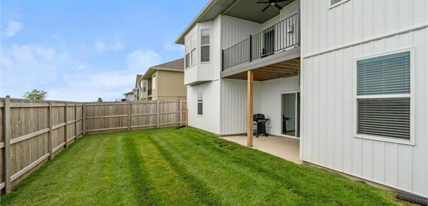 Homes for Sale in Kansas City, MO 64154 | 9504 N Amoret Avenue