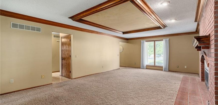Homes for Sale in Kearney, MO 64060 | 1001 S Jefferson Street