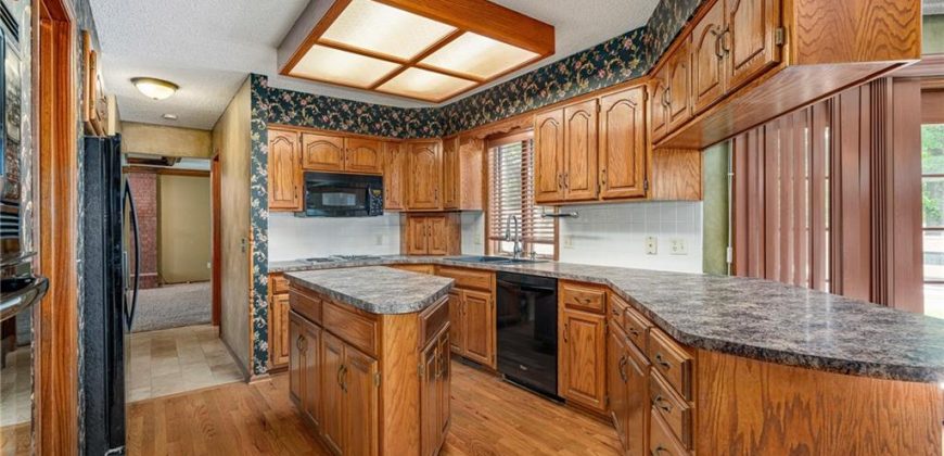 Homes for Sale in Kearney, MO 64060 | 1001 S Jefferson Street
