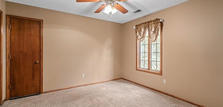 Homes for Sale in Kearney, MO 64060 | 1001 S Jefferson Street