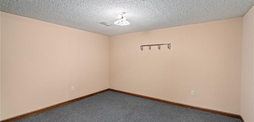 Homes for Sale in Kearney, MO 64060 | 1001 S Jefferson Street