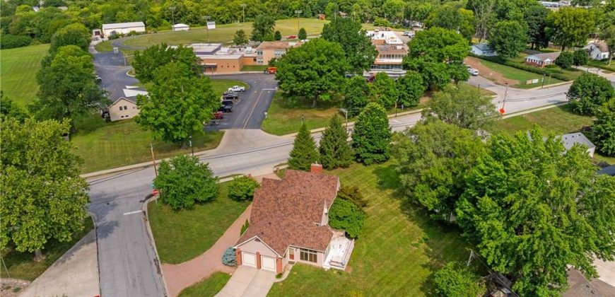 Homes for Sale in Kearney, MO 64060 | 1001 S Jefferson Street
