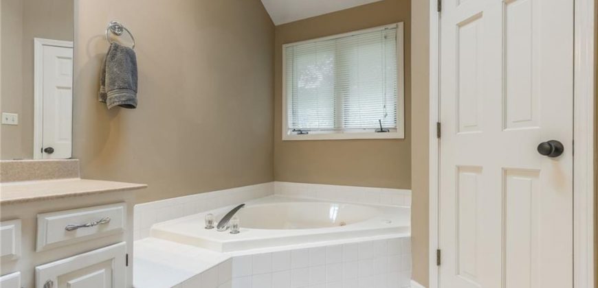 Homes for Sale in Liberty, MO 64068 | 617  Butternut Lane