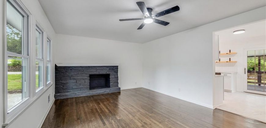 Homes for Sale in Pleasant Valley, MO 64068 | 7909  Arnote Road