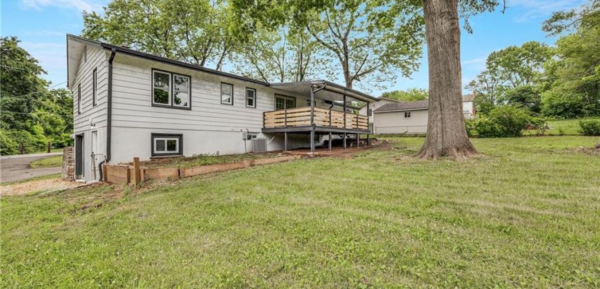 Homes for Sale in Pleasant Valley, MO 64068 | 7909  Arnote Road