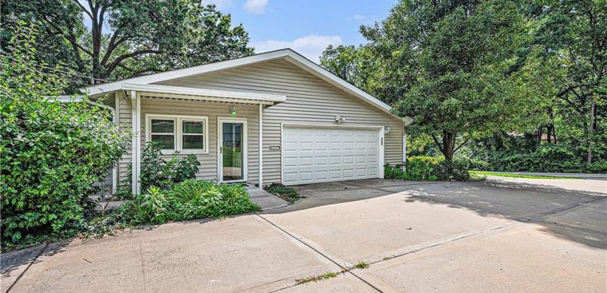 Homes for Sale in Kansas City, MO 64152 | 5919 N ADRIAN Terrace