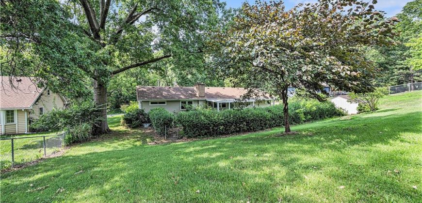 Homes for Sale in Kansas City, MO 64152 | 5919 N ADRIAN Terrace