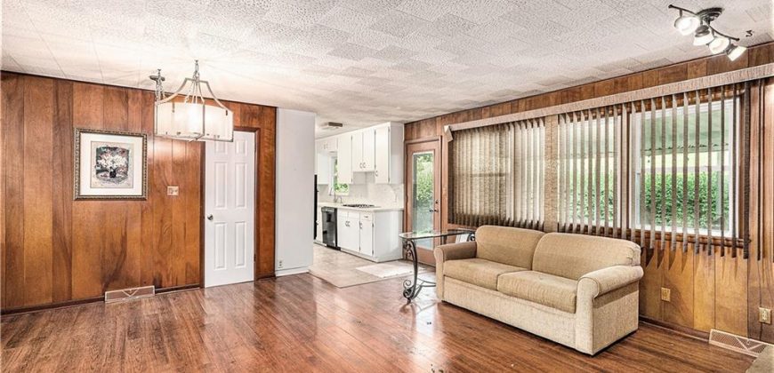 Homes for Sale in Kansas City, MO 64152 | 5919 N ADRIAN Terrace