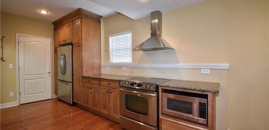 Homes for Sale in Liberty, MO 64068 | 925  Redwood Circle