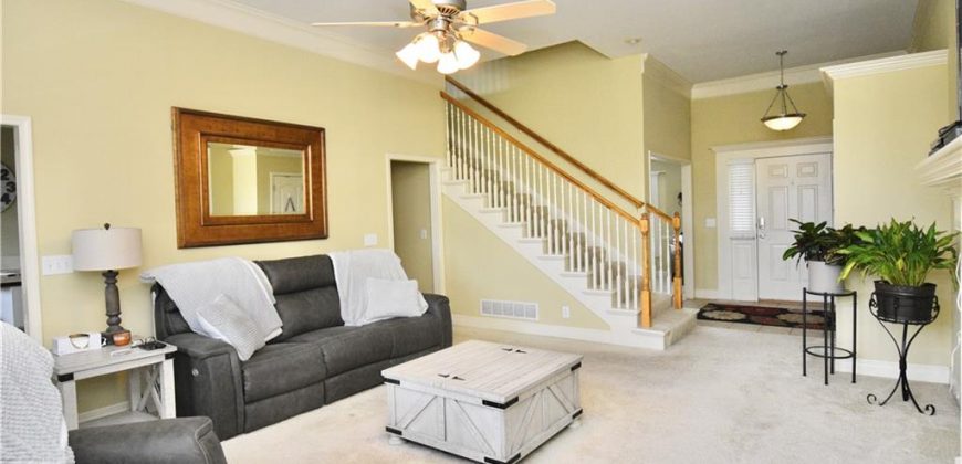 Homes for Sale in Liberty, MO 64068 | 925  Redwood Circle