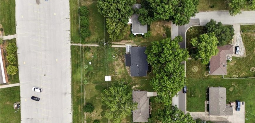 Homes for Sale in Kansas City, MO 64118 | 5530 N Flora Avenue