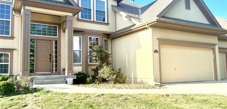 Homes for Sale in Kansas City, MO 64155 | 1910 NE 104th Terrace