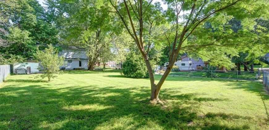 Homes for Sale in Kearney, MO 64060 | 303 E 11th Street