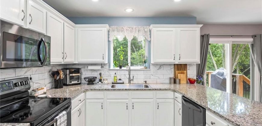 Homes for Sale in Kansas City, MO 64157 | 7912 NE 109TH Terrace