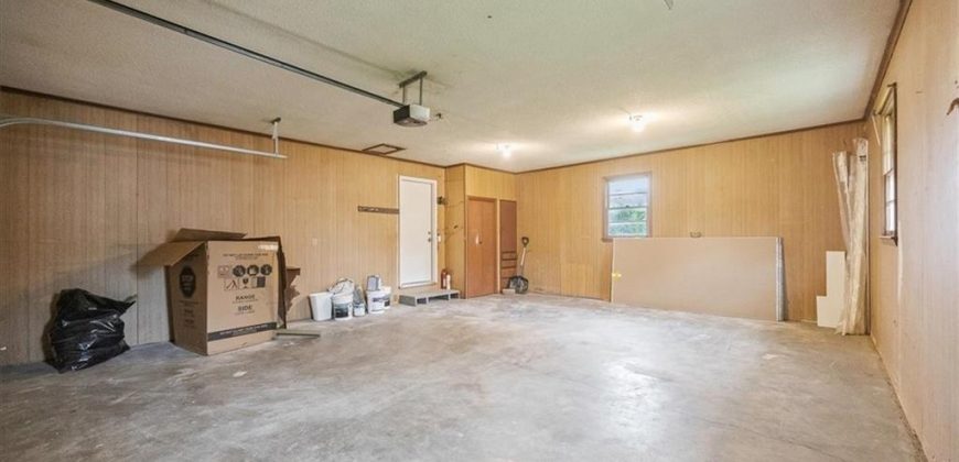 Homes for Sale in Dearborn, MO 64439 | 104 N June Street