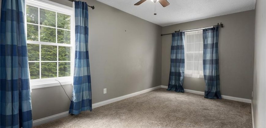 Homes for Sale in Kansas City, MO 64118 | 6744 N Park Avenue