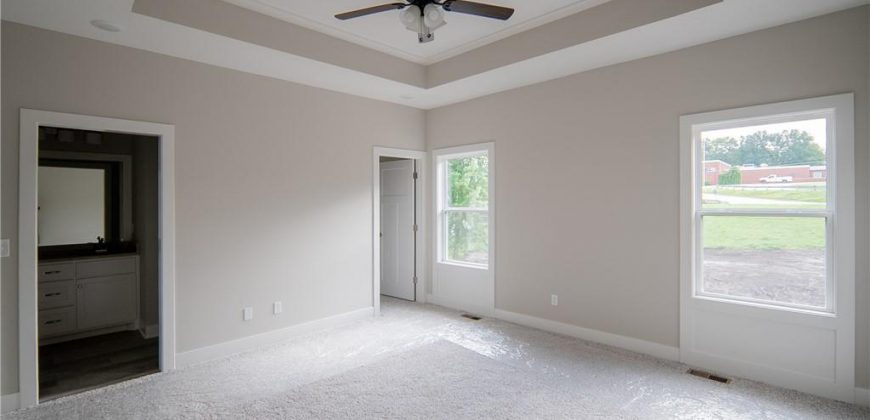 Homes for Sale in Smithville, MO 64089 | 523  Hawthorne Street