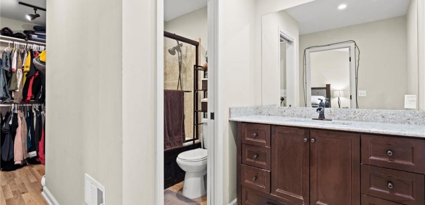 Homes for Sale in Kansas City, MO 64118 | 6738 N Madison Avenue
