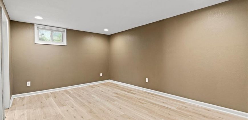 Homes for Sale in Kansas City, MO 64118 | 6738 N Madison Avenue