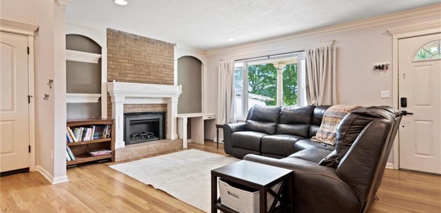 Homes for Sale in Kansas City, MO 64118 | 6738 N Madison Avenue