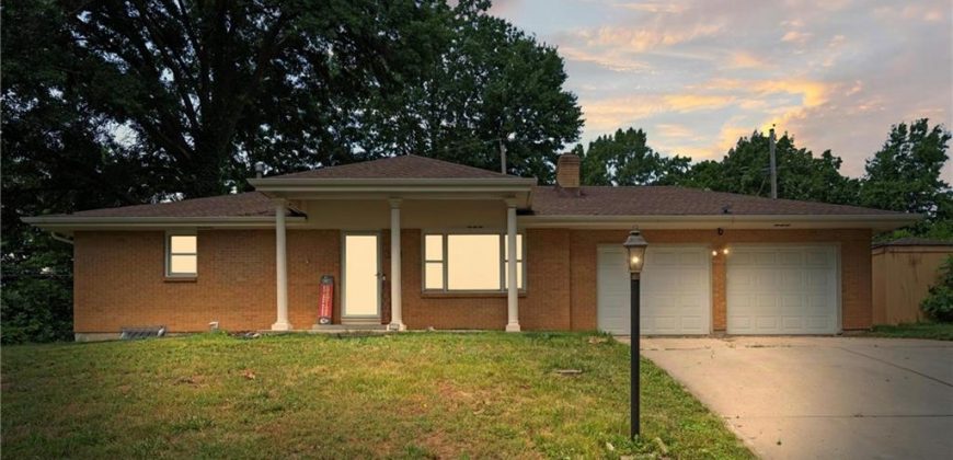 Homes for Sale in Kansas City, MO 64118 | 6738 N Madison Avenue