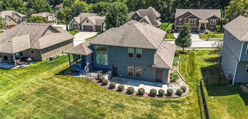 Homes for Sale in Kansas City, MO 64151 | 4108 NW 76th Street