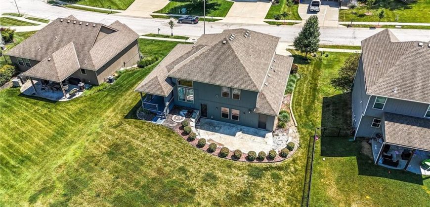 Homes for Sale in Kansas City, MO 64151 | 4108 NW 76th Street