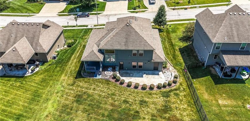 Homes for Sale in Kansas City, MO 64151 | 4108 NW 76th Street