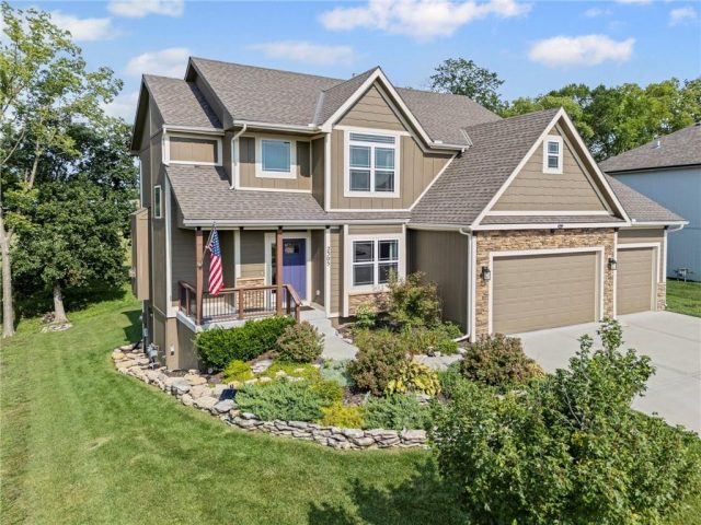 Homes for Sale in Platte City, MO 64079 | 2305  Windmill Drive