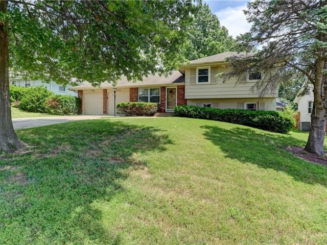 Homes for Sale in Kansas City, MO 64119 | 6715 N Indiana Avenue