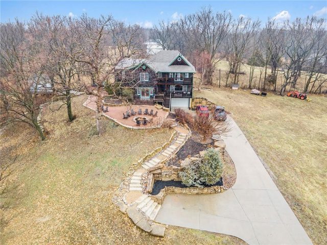 Homes for Sale in Kansas City, MO 64151 | 3624 NW 70th Terrace